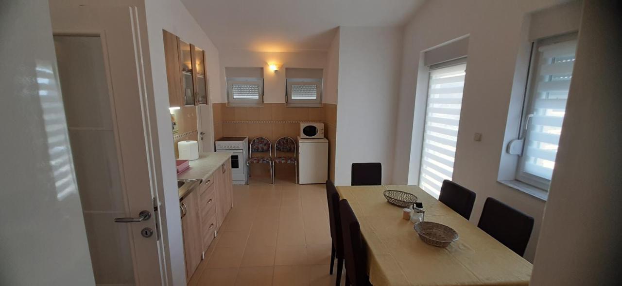 Apartmani Paradise Сутоморе Екстер'єр фото